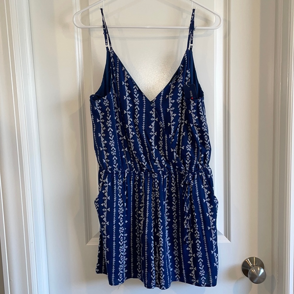 One clothing navy romper with abstract print size medium